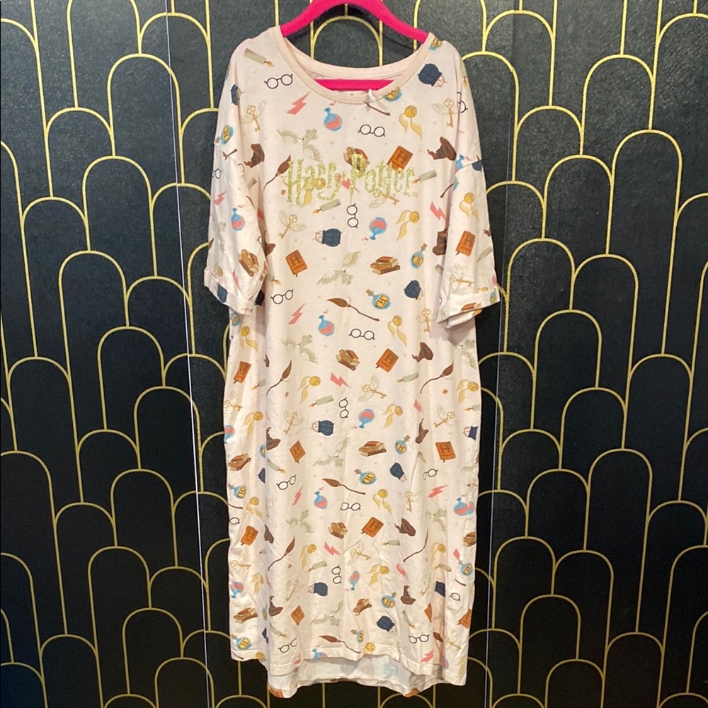 Girls Harry Potter nightgown size 14/16